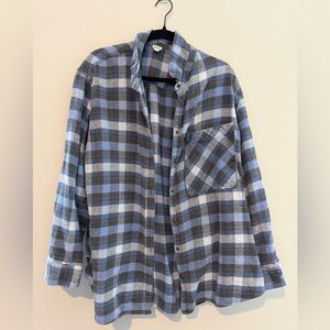 Aerie Blue and Gray Checkered Women’s Flannel Shirt